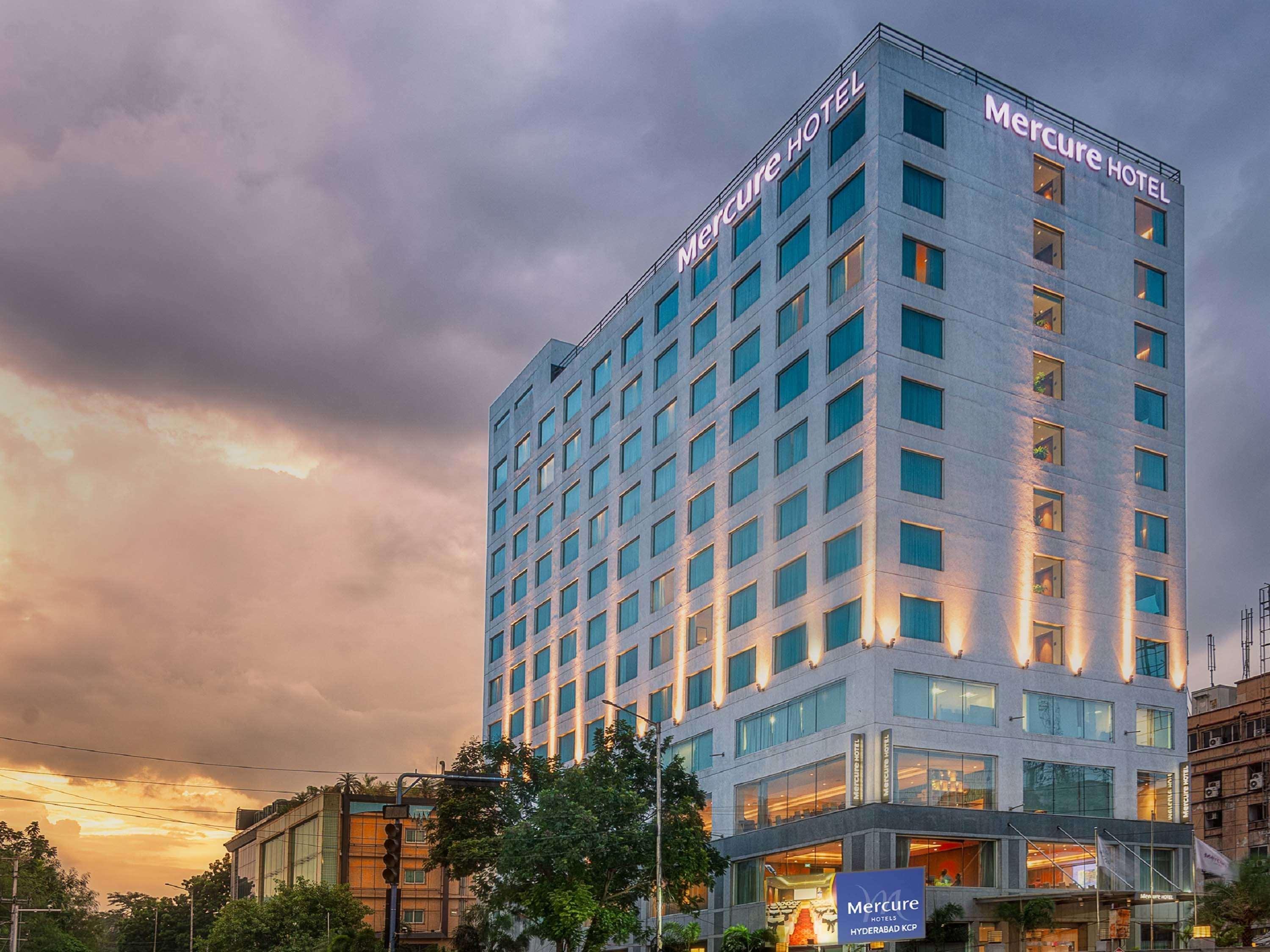 Mercure Hyderabad Kcp Banjara Hills, An Accor Hotel Dış mekan fotoğraf Mercure Hotel, Hyderabad