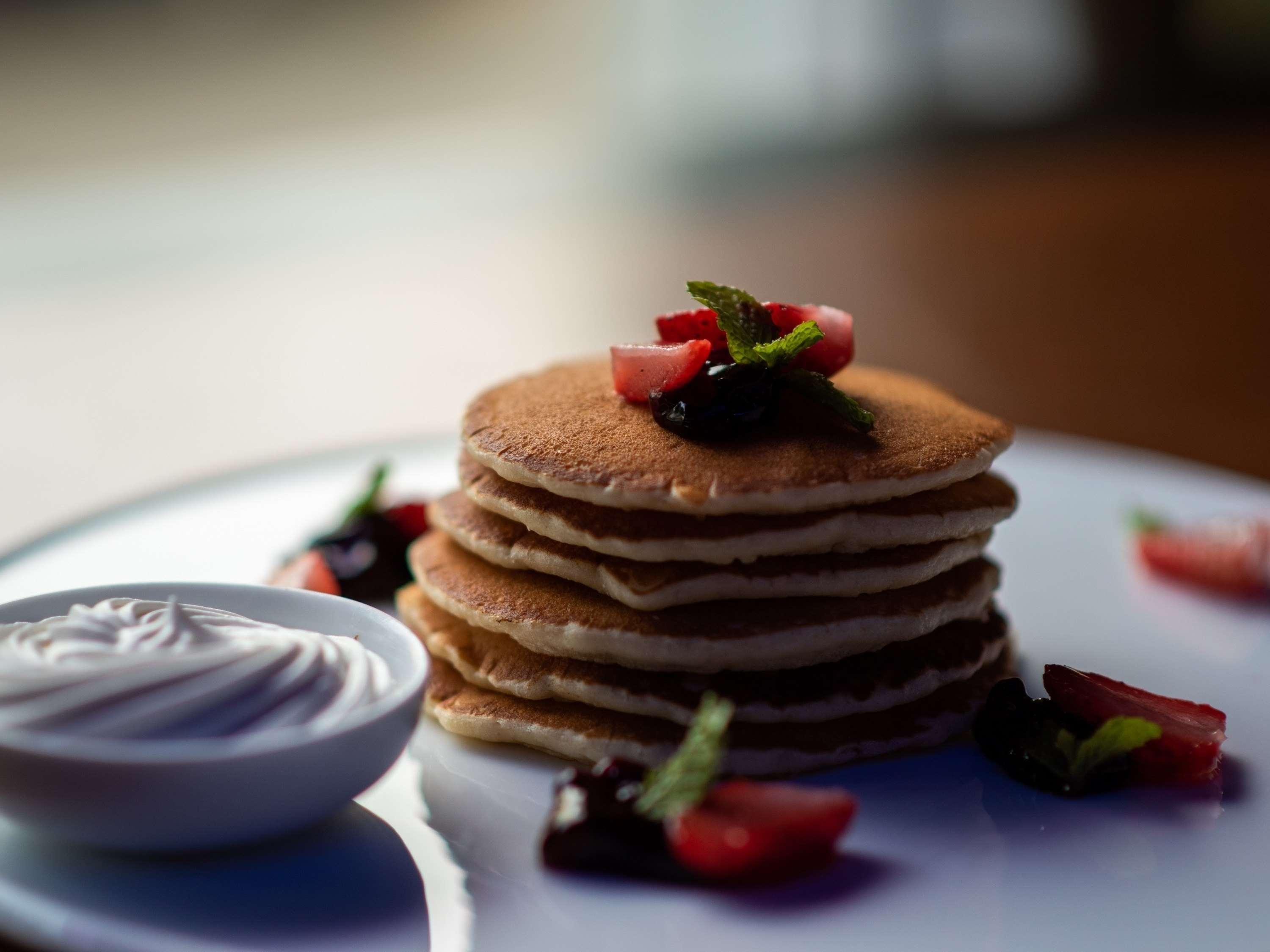 Mercure Hyderabad Kcp Banjara Hills, An Accor Hotel Dış mekan fotoğraf A stack of pancakes